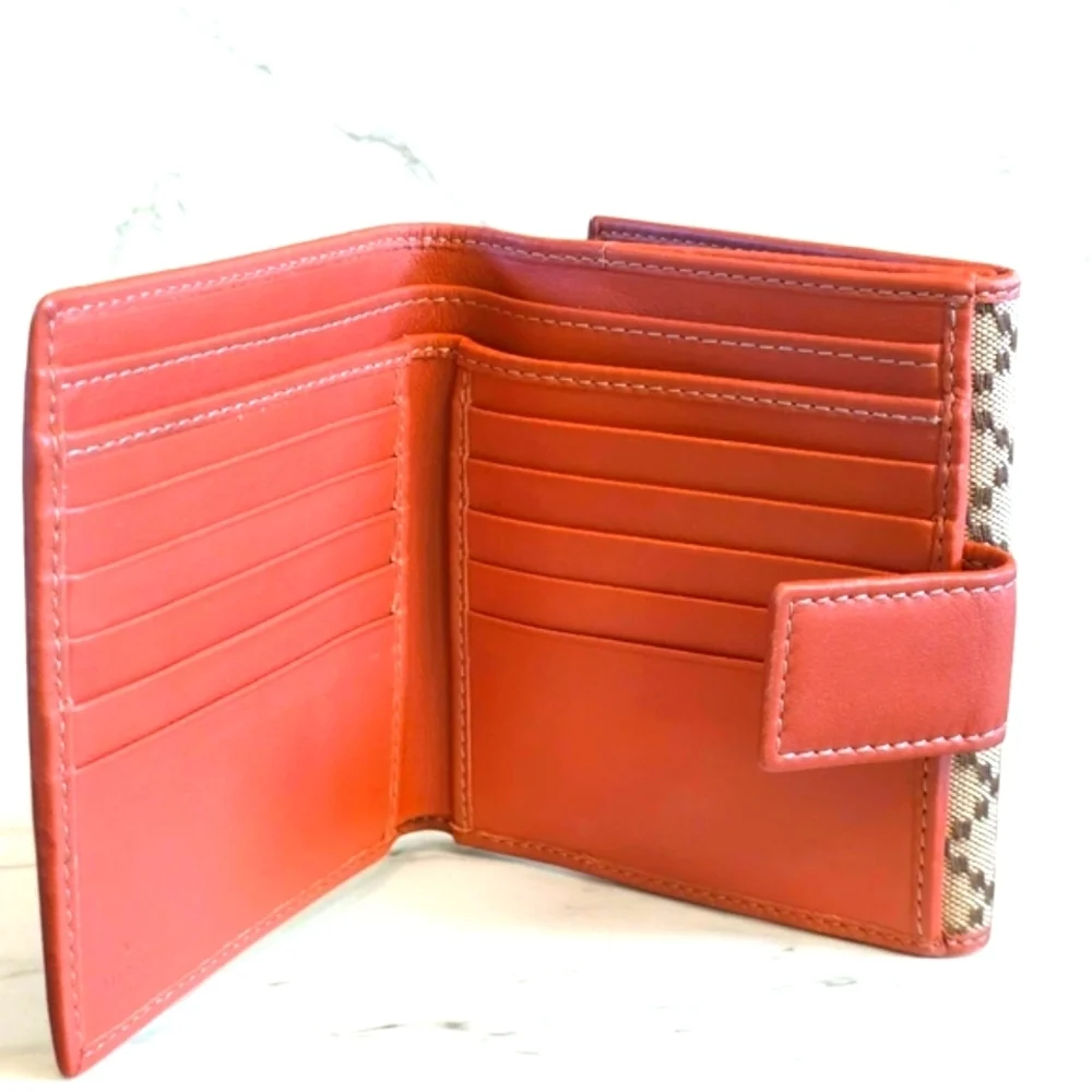 Vintage Gucci Diamante Canvas Bifold Wallet - Rust Leather Trim & GG Emblem - Picture 12 of 16
